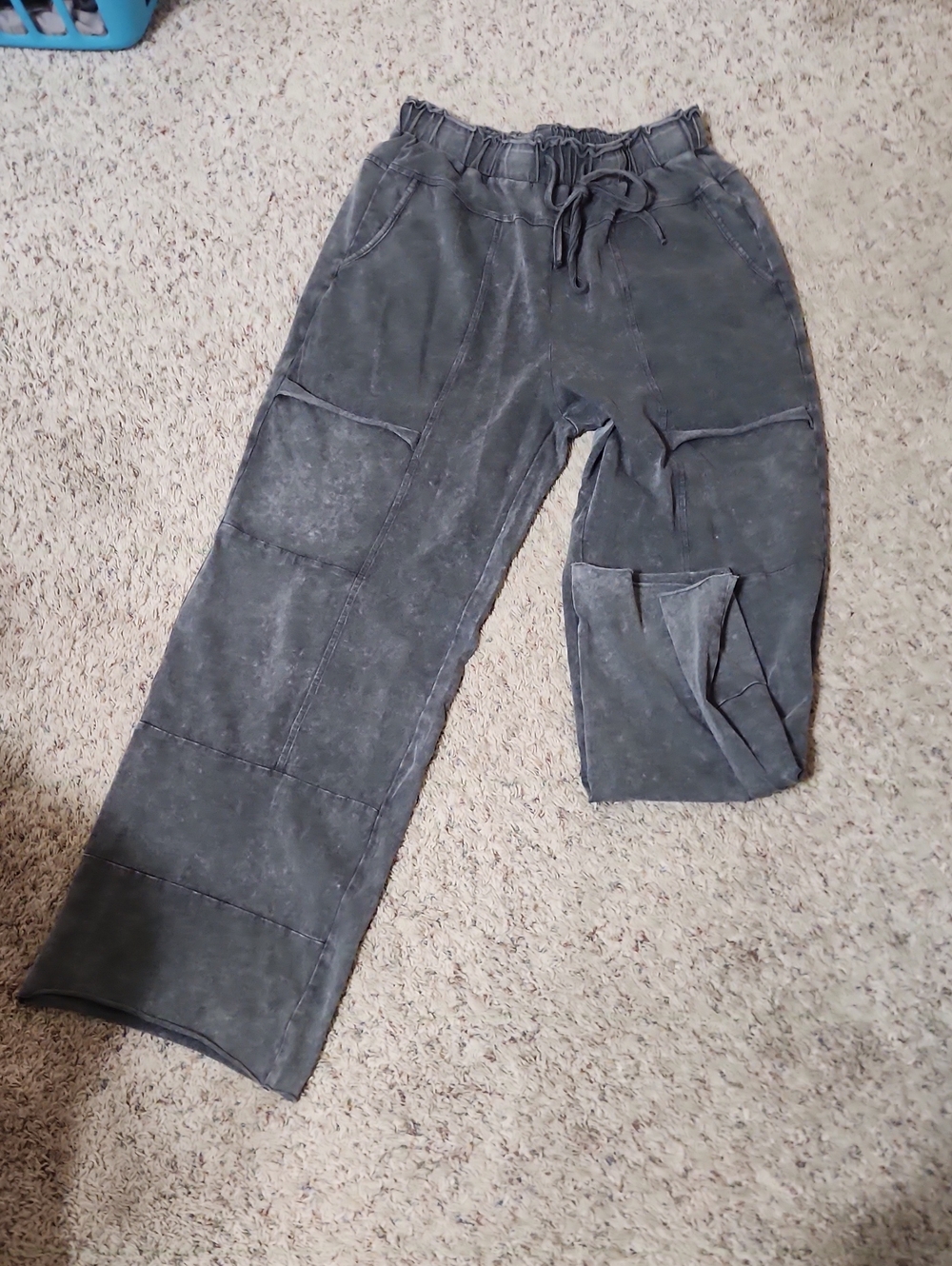 Wide-Leg Drawstring Joggers in Washed Charcoal - Women's